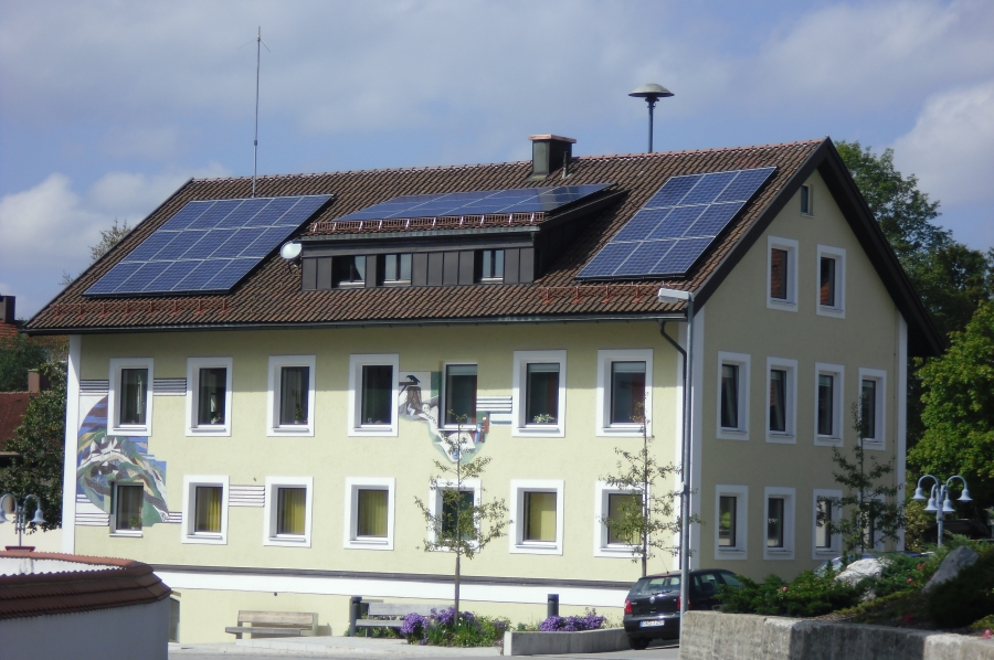 Rathaus mit PV in Buchenberg